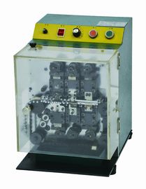 Automatische aufgenommene Radialführung, die Maschinen-justierbare Geschwindigkeit 6200 Pcs/H bildet